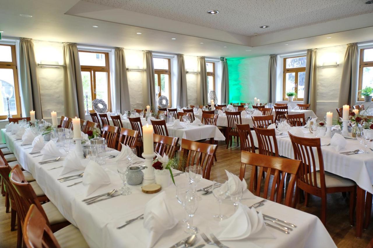 Deckert'S Hotel An Der Klosterpforte Lutherstadt Eisleben Exterior foto